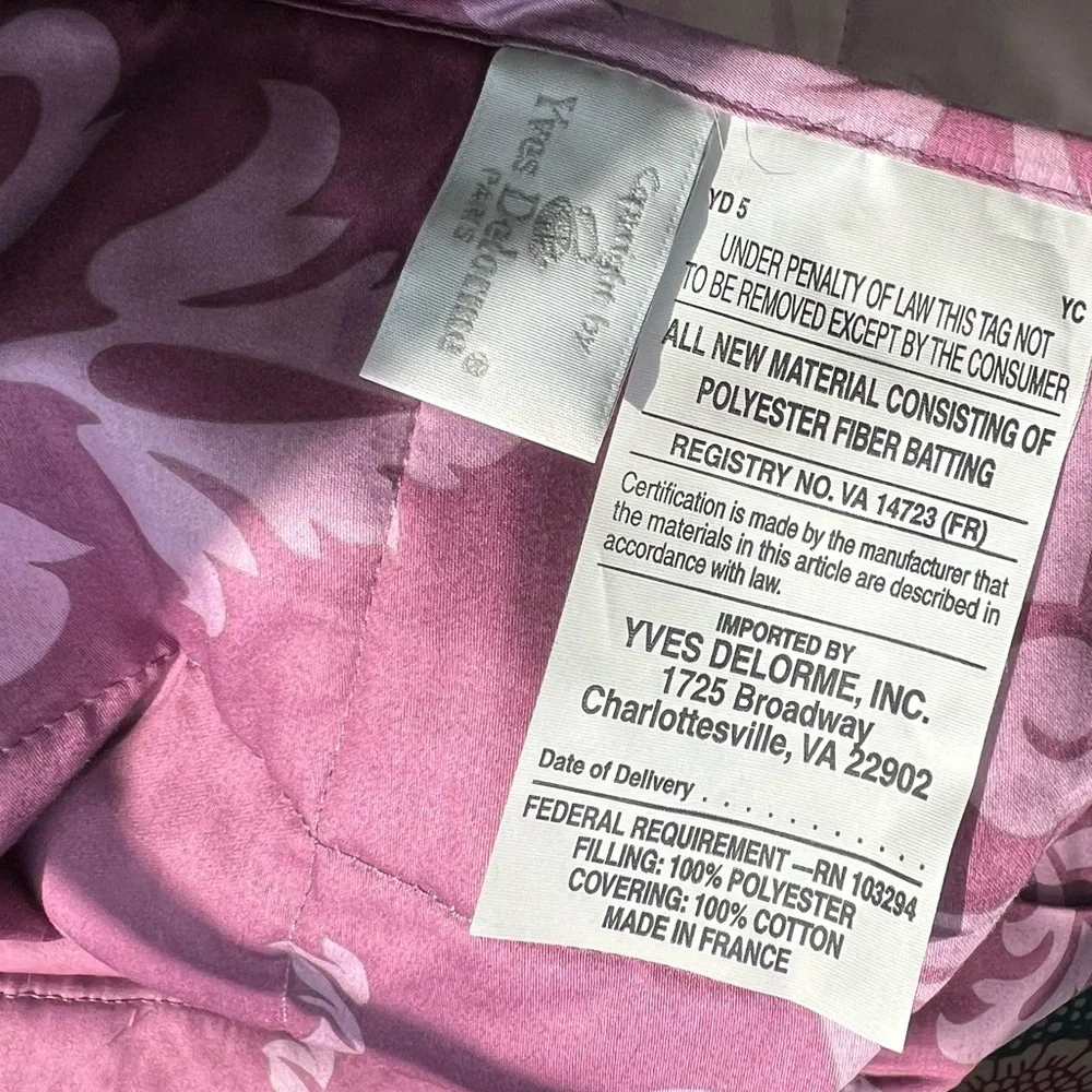 Yves Delorme Paris IRIS Collection King Quilted Reversible Coverlet Bedcover